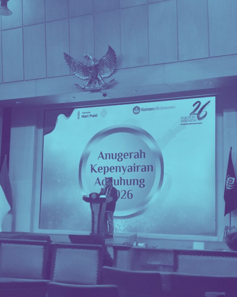 Berkunjung pada Perayaan Puisi